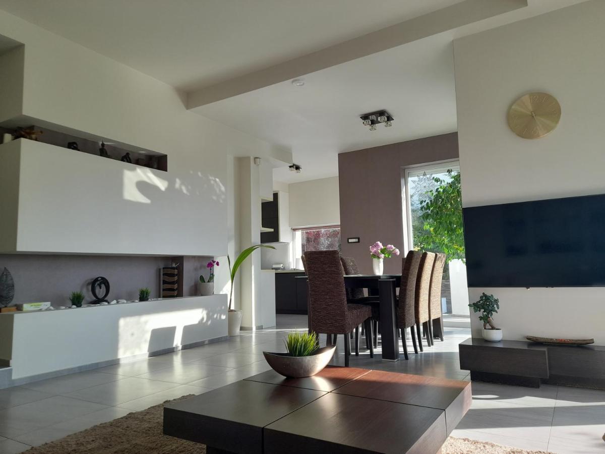 Private Family Villa 부다요시 외부 사진